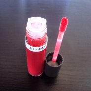 Almay Color + Care Liquid Lip Balm in 300 Apple A Day