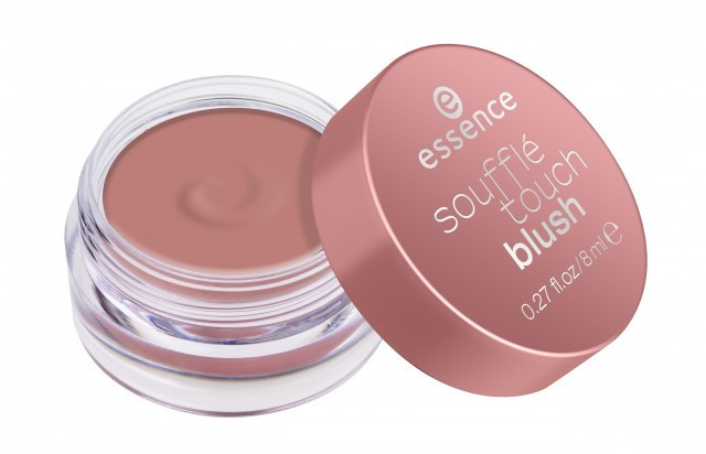 Essence soufflé touch blush