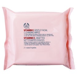 Read more about the article THE BODY SHOP Vitamin E Gental Facial Cleansing Wipes