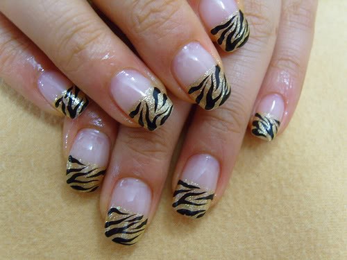 Read more about the article Nail art or Fashion statement?