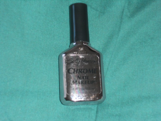 Read more about the article Sally Hansen Chrome Nail Makeup