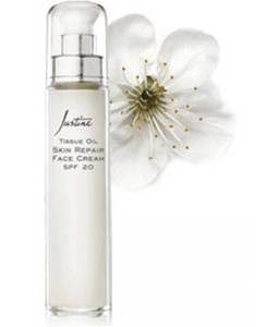 Read more about the article Justine Tissue Oil Skin Repair Face Cream SPF20