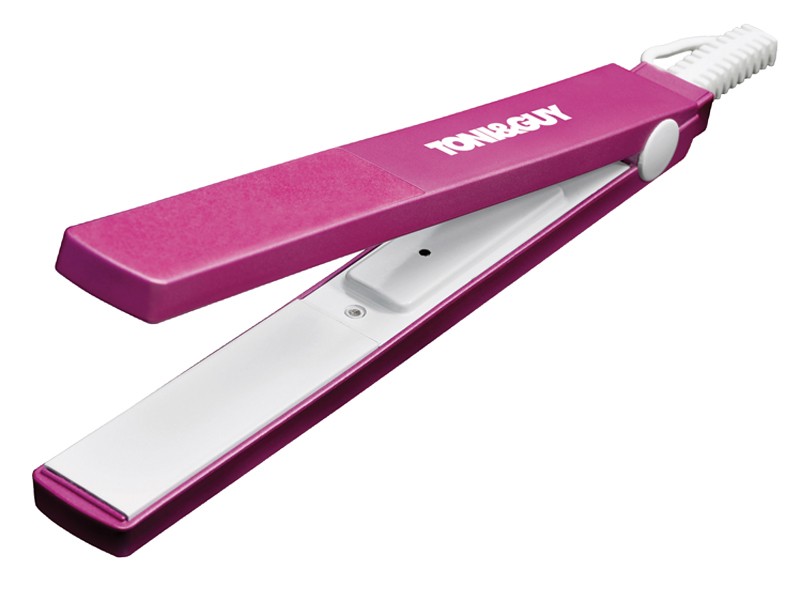 Read more about the article Toni & Guy Super Sleek Hair Straightener