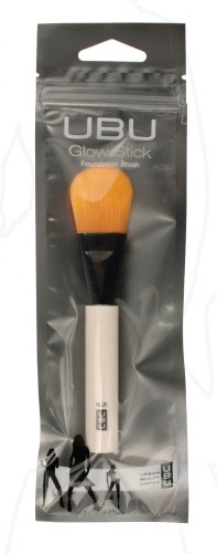 Read more about the article UBU Glow Stick Foundation Brush