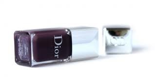 Read more about the article Dior Vernis Extreme wear nail lacquer