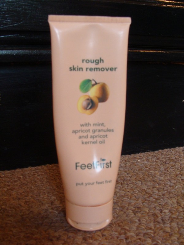 Read more about the article Feet First Apricot Rough Skin Remover