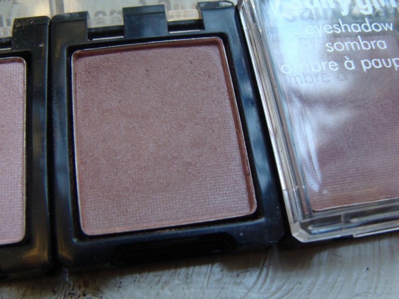 Read more about the article Sally Girl Eyeshadow in Mauve