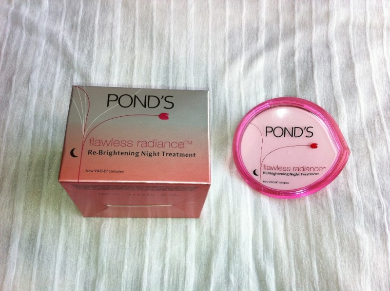 Read more about the article Pond’s Flawless Radiance Re-Brightening Night Treatment