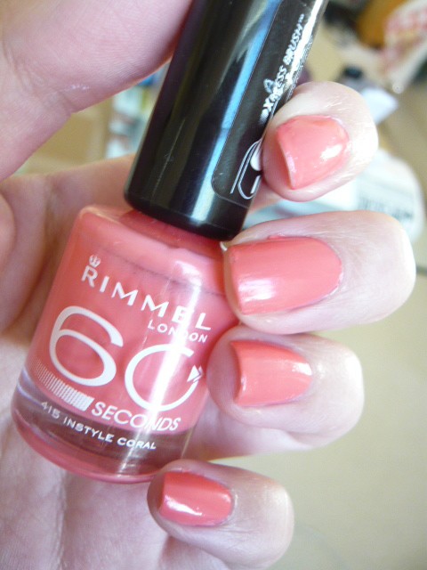 Read more about the article Rimmel 60 Seconds Nail Polish in 415 Instyle Coral