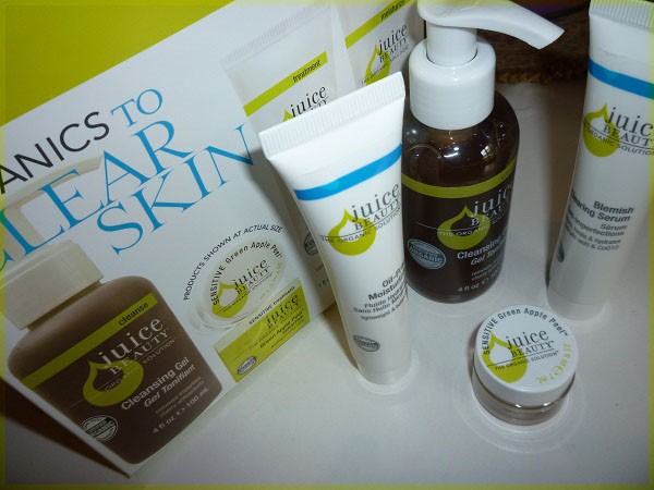 Read more about the article The Juice Beauty Organics To Clear Skin kit