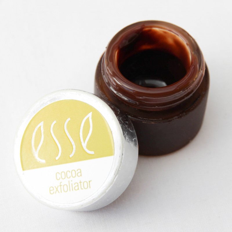 Read more about the article Esse Cocoa Exfoliator