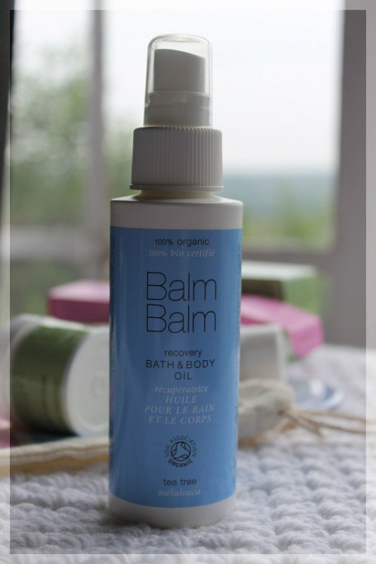 Read more about the article The Balm Balm Tea Tree Bath & Body Oil