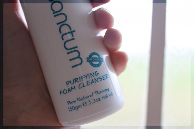 Read more about the article Sanctum Purifying Foam Cleanser