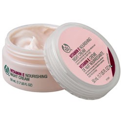 Read more about the article Vitamin E Nourishing Night Cream