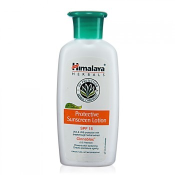 Read more about the article Himalaya Herbals Protective Sunscreen Lotion