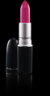 Read more about the article MAC- Girl About Town lipstick