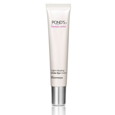 Read more about the article Ponds Flawless Radiance Under-Eye Cream