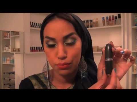 Read more about the article Arabic Makeup