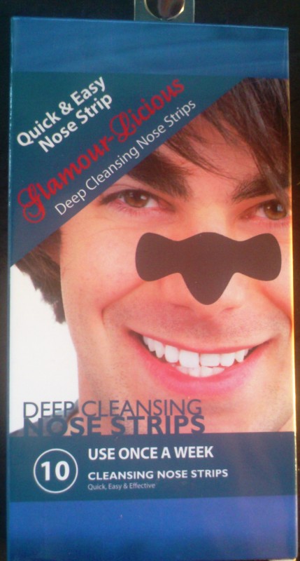 Read more about the article Glamour-Licious Deep Cleansing Nose Strips