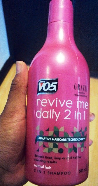 Read more about the article Vo5 Revive me daily 2-in-1