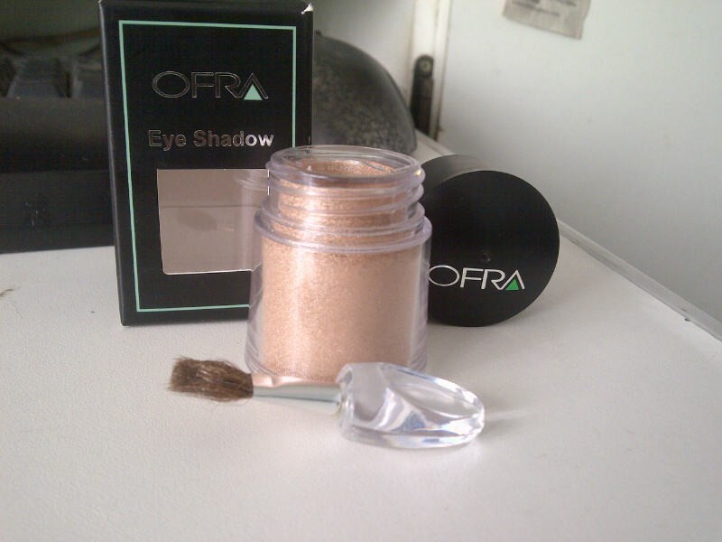 Read more about the article Ofra Cosmetics Derma Minerals Loose Eye Shadow