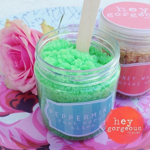 Read more about the article Hey Gorgeous Peppermint Foot Scrub