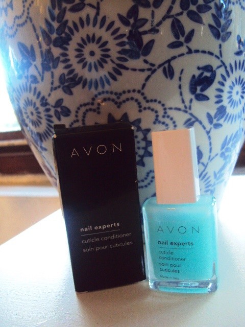 Read more about the article Avon Nail Experts Cuticle Conditioner