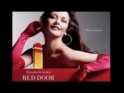 Read more about the article Red Door – My Favourite Fragrance