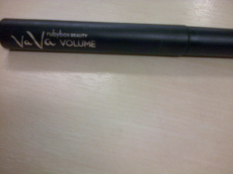 Read more about the article VA Va Volume Mascara