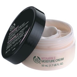 Read more about the article TBS Vitamin E moisture cream