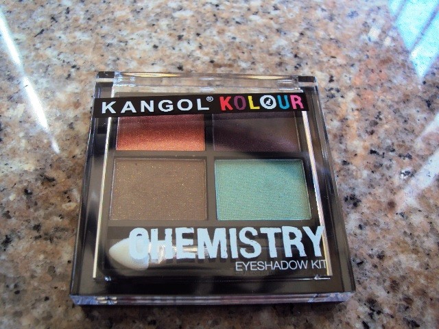 Read more about the article Kangol Kolour Chemistry Eyeshadow Kit in Carnaby Street