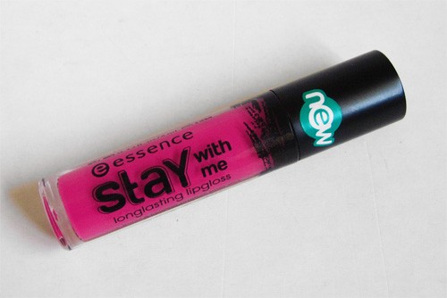 Read more about the article Essence Stay With me Lipgloss-Cotton Candy