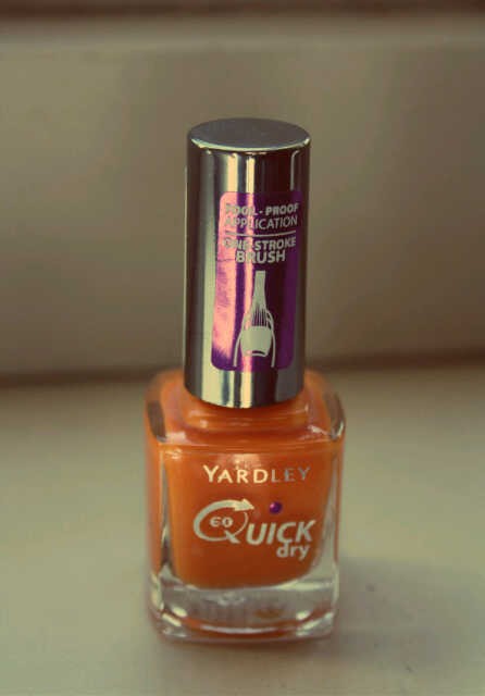 Read more about the article Yardley Quick Dry Nail Varnish in Mango Mischief