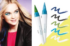 Read more about the article Chopsticks Eyeliner