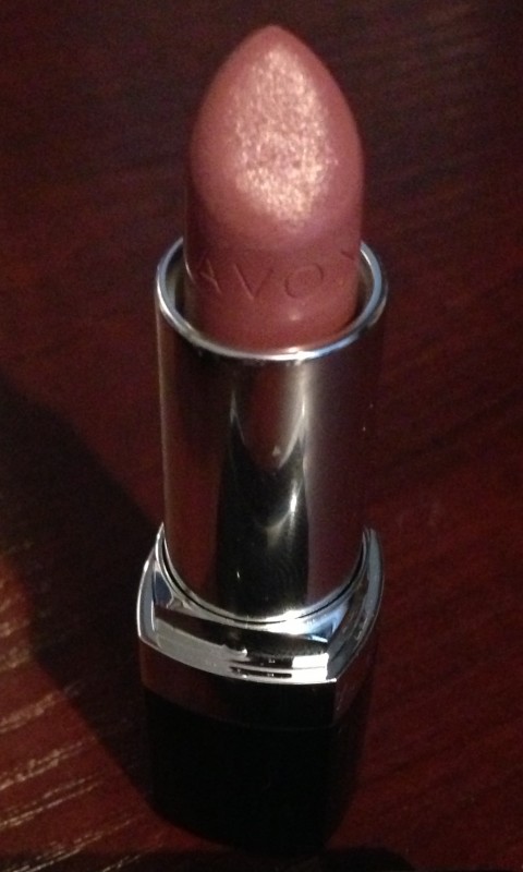 Read more about the article Avon Lipstick Blush Nude