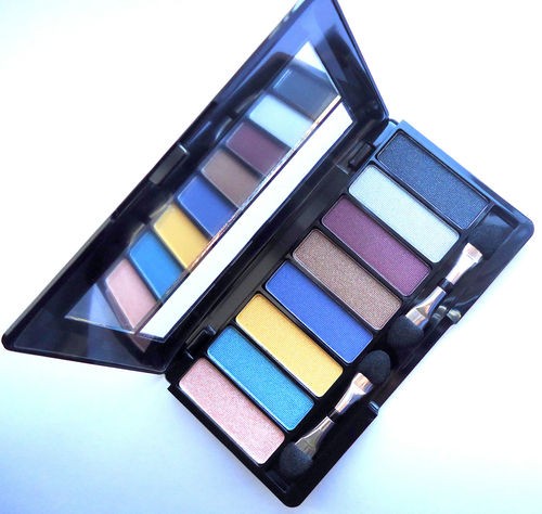 Read more about the article Avon 8-in-1 eye palette – the metallics