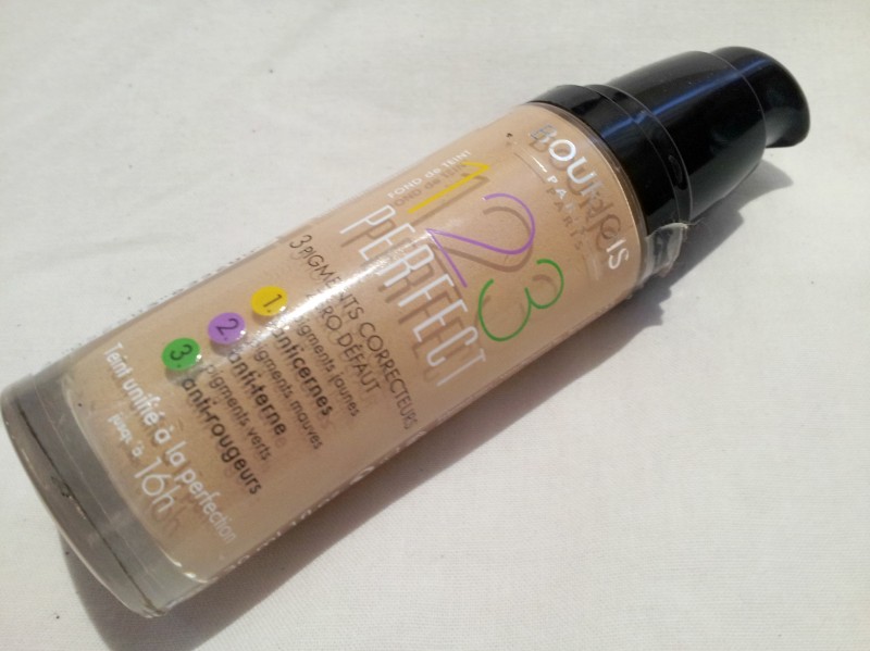 Read more about the article Bourjois 123 Perfect Foundation