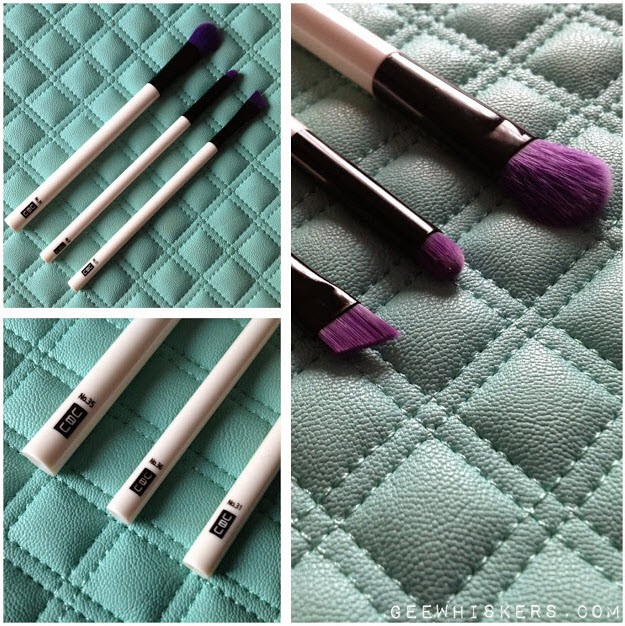 Read more about the article UBU Smokey Eyeshadow Brush Set