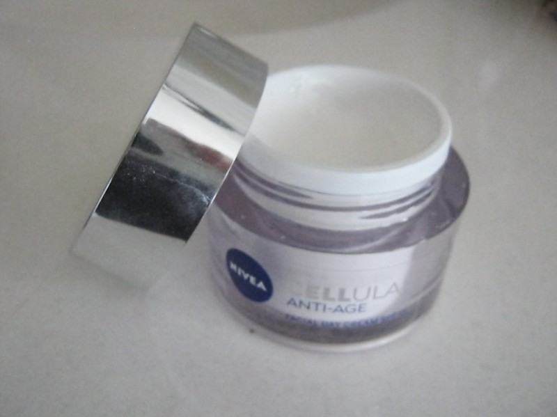 Read more about the article Nivea  CELLular Anti-Age Facial  Day Cream