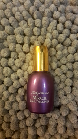 Read more about the article Sally Hansen Miracle Nail Thickener