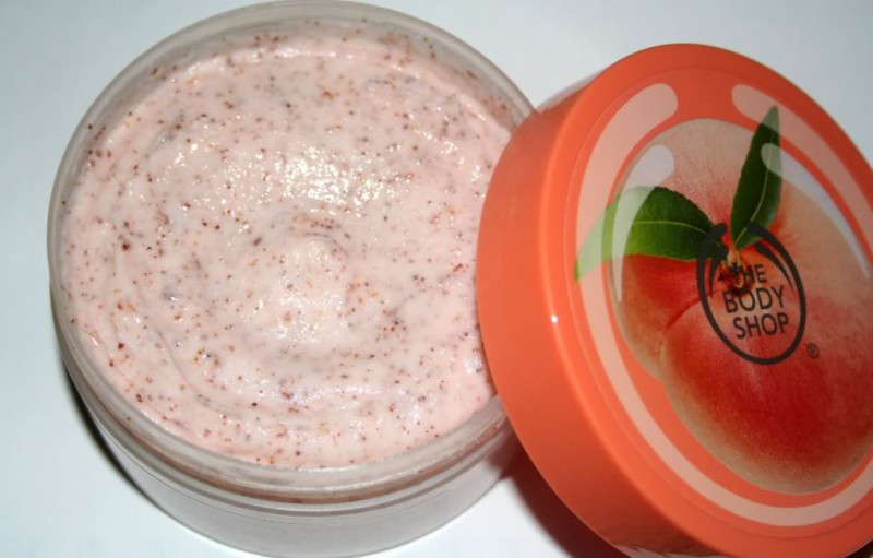 Read more about the article The body shop vineyard peach cream body scrub