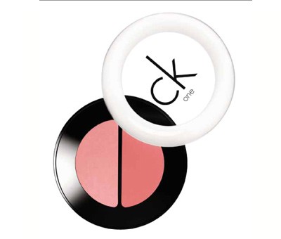 Read more about the article ck one cream & powder blush duo