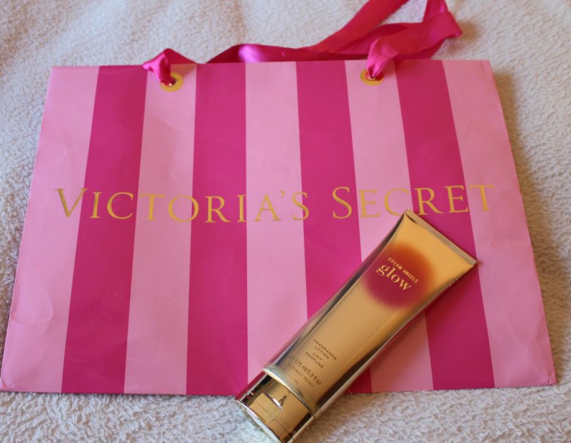 Read more about the article Victoria’s Secret Glow