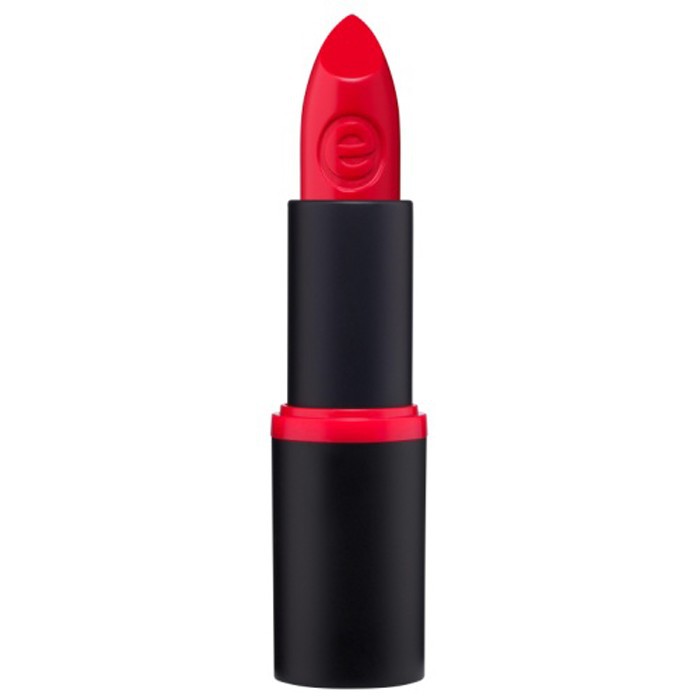 Read more about the article Essence Long-Lasting Lipstick in All You Need is Red (02)