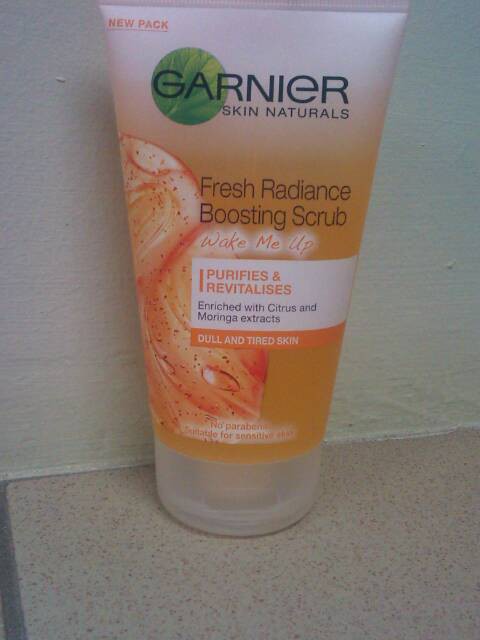 Read more about the article Garnier Skin Naturals Fresh Radiance Boosting Scrub – Wake Me Up