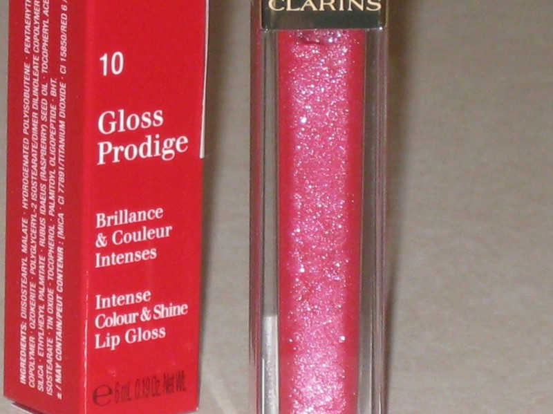 Read more about the article Clarins Gloss Prodige