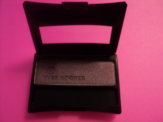 Read more about the article Yves Rocher Eye Shadow