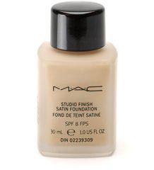 Read more about the article MAC Studio Finish Foundation