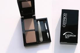 Read more about the article Catrice Eyebrow Set