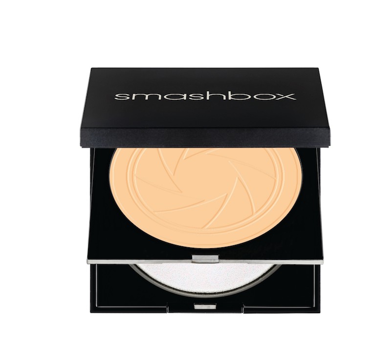 Read more about the article NEW Smashbox Photo Filter Creamy Powder Foundation